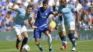 El francés n'golo kante, centrocampista del chelsea, ha sido declarado mejor jugador de la final de la liga de campeones en la que su equipo ha logrado su 2019: Community Shield 2018 En Inglaterra Se Ceban Con Morata Tras La Derrota Del Chelsea En La Community Shield Marca Com