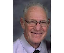 Dan Tuggle's Instagram, Twitter & Facebook