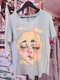 We are carrying (Jaded Gypsy ) clothing line. Loving the moon dance line of  theirs;) Come check it out along with these beautiful straw hats and  purses!!!