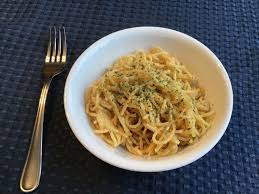 · add in the chicken broth, milk, and fettuccine. Tasty Points Creamy Garlic Pasta Don T Lose This Easy Recipe 2 Teaspoon Olive Oil 4 Cloves Garlic Minced 2 Tablespoon Butter Written Recipe Https Allinrecipes Com Creamy Garlic Pasta 2 Please Join Our Group There