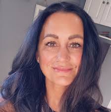 is there any salons/spas here that do the scalp spa treatments ? ive been  seeing them online 😩 please give me yalls recommendations !! also good  places for facials here ?