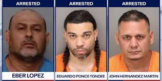 FBI busts cocaine smuggling ring, suspected ringleader caught after  escaping during raid