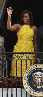 Michelle Obama S Dress Will Inspire Your New Favorite Color Michelle Obama Fashion Dresses Barak And Michelle Obama