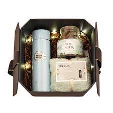 Ada yang berbeda di pertengahan tahun ini. Satu Set Hadiah Hari Guru Perempuan Cangkir Termos Kreatif Dan Praktis Teh Barley Teh Ulang Tahun Pacar Perempuan Buy Hari Guru Hadiah Set Pacar Gift Set Hadiah Ulang Tahun Product On Alibaba Com