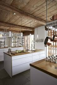 Cuisine Ilot Belle Pratique Et Conviviale Cuisine Blanche Et Bois Cuisine Moderne Et Cuisine Blanche