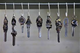 イグニッションキーをカッコよくカスタムできる「ROSHカスタムキー」 | (有)遠藤自動車サービス