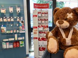 St. Nikolaus Apotheke Inh. Dr. Thomas Kammermeier E. K., аптека, земля  Бавария, Штраубинг-Боген, Sollacher Straße, 3 — Яндекс Карты