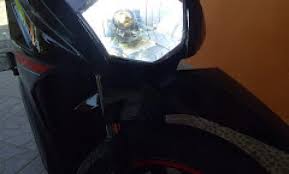 Dengan harga tersebut kalian akan mendapatkan sebuah lampu led motor dengan spesifikasi 12v, 5/6w, lo beam 5w, hi beam 6w, serta tentunya hemat energi meski energi warna yang di tawarkan mencapai 6000k putih bersih. Ganti Lampu Led Honda Beat Esp
