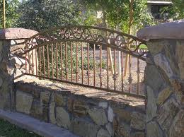 Decorative Wrought Iron Fencing 3 Rail Arched Decorative View Fencing Iron Fence Wrought Iron Fences Courtyard Design