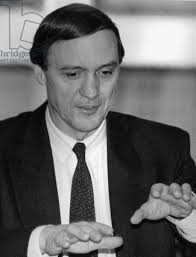 Klaus-Titzer' images and/or videos results