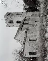 QUINTON CHURCH Since England was re-converted to Christianity between 64  and 850 A.D. there would most likely have been a church