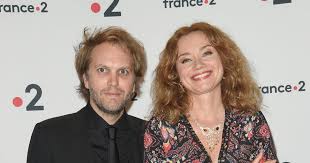 Marine delterme a 10 ans de différence d'âge avec son mari florian zeller. Marine Delterme Mariee Le Secret De Son Couple Avec Florian Zeller Purepeople