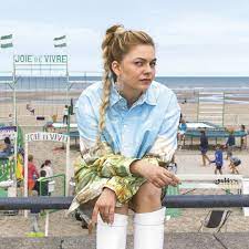 Louane, on était beau, clip oficial. Joie De Vivre Highresaudio