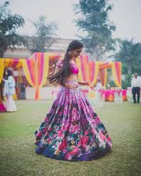 Check spelling or type a new query. What To Wear To A Pre Wedding Shoot To Add Visual Drama 9 Options For Brides The Urban Guide