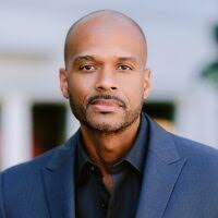 Jerald Kennedy's Instagram, Twitter & Facebook