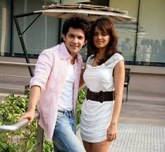 Aditya narayan has brought shweta aggarwal home by making him his bride. Aditya Narayan Height Weight Age Girlfriend Biography Family