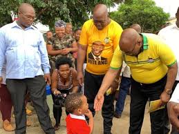 Jacob zuma had no formal education as a child. This Kid Clearly Didn T Approve Of Zuma S Kzn Visit Video 2oceansvibe News South African And International News