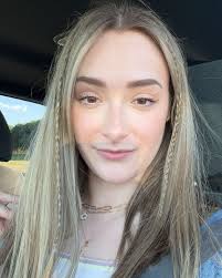 Hailey Hanson (@haileyehanson) • Instagram photos and videos