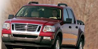 Separate modes for rocks, sand, snow, and towing. 2007 Ford Explorer Sport Trac Xlt V 8 4x4