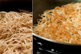 Cantonese Fried Noodles Pork Chow Mein Pork Chow Mein Recipes Crispy Noodles