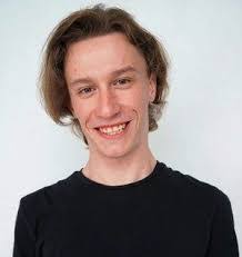 Lauren Zuber's Instagram, Twitter & Facebook