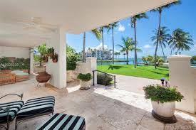 Вступительный взнос fisher island club составляет 250 тыс. 4712 Fisher Island Dr 4712 Miami Beach Fl 33109 Mls A10326338 Coldwell Banker