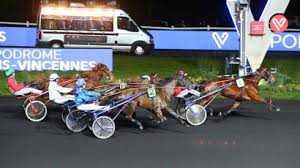 Elle est belle, ambitieuse et fait preuve d'une impeccable conscience professionnelle au point d'en oublier sa vie privã©e mais lorsque le jeune et charmant balthazar, ã peine 20 ans, va croiser le chemin d'alice, le regard de ses collã¨gues va inexplicablement changer. 1 18 20 Vincennes Prix D Argences Results And Reports