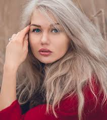 I'm warm toned (think spring/autum) skin, with neutral long blonde hair & brown eyes with hints of green. 30 Ash Blonde Hair Color Ideas That You Ll Want To Try Out Right Away