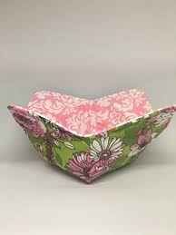 A large bright pink plastic bowl is the perfect tableware piece to showcase everything from salads to dinner rolls to desserts. Bright Pink Lime Floral Reversible To Hot Pink And White Damask Vibrant Cotton Microwave Bowl Warmer Hot Or Cold Cozy Reversible Buy Online In Bahamas At Bahamas Desertcart Com Productid 61079581