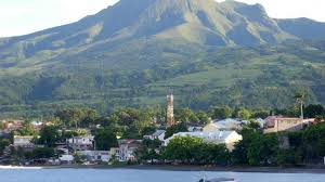 Scuba dive at wrecks in the harbor. Saint Pierre Martinique Regis Guillemot Charter