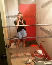 I researched online most people say hot mop is a ca thing, some said is better, can last 25 years or more but costs more but some said pvc liner is better and will last longer as hot mop is the method u. Caity Lotz Home Renovations Be Like Cat Facebook