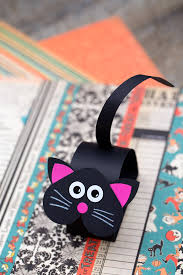 Take 2 pieces of card stock or colorful paper that are the same size. How To Make A Paper Bobble Head Black Cat Craft