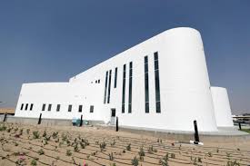 Dubai hills, dubai, emirate of dubai. Dubai Prasentiert Weltweit Erstes Zweistockiges Gebaude Aus 3d Drucker