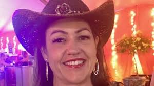 Rhonda Trask's Instagram, Twitter & Facebook