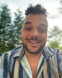 Ovations Theatre offers theater education and performance experience for  all ages