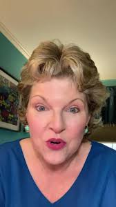 This was an important conversation with Daisy Dowling, who talks about how  working parents can feel more capable, calm and confident about combining  kids...