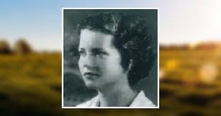 Stephanie Sherrill's Instagram, Twitter & Facebook