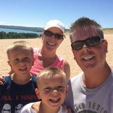 Tracy Rowlett (@tracy_rowlett)