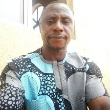 I moved into Lander Hall for my freshman year at the University of  Washington in September, 1965. This was one of the first co-ed dorms. Women  lived