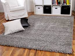 Zur auswahl stehen unter anderem modelle in beige, braun, weiß, schwarz oder grau. Hochflor Langflor Shaggy Teppich Aloha Grau