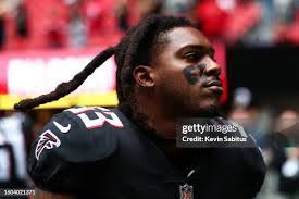 Darren Bates's Instagram, Twitter & Facebook