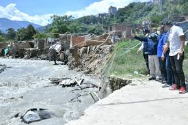 Eduardo lo'pez, 11 march 2000. Colombia Early Warning Saved Lives In Tolima Floods Says Head Of Disaster Agency Floodlist