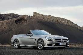More Photos And Info On The Mercedes Benz Sl63 Amg W Video Benz Mercedes Benz Mercedes