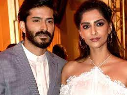 His father anil kapoor is an actor and his mother sunita. Here S What Harshvardhan Kapoor Had To Say About Comments Against Sonam Kapoor