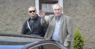 Miloš zeman je terčem velmi agresivního spinu, který jsem ještě nezažil. Odstoupi Milos Zeman Z Prezidentske Volby Zdenek Skromach Mozna Opet Rozvlni Stojate Vody Ve Svem Bazenku Reflex Cz