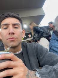 Te amamos abuelito, felices 7️⃣8️⃣🎂sos el hombre más bueno, que privilegio  tenerte sos eterno viejito❤️