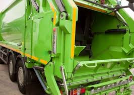 Providing prompt, considerate and reliable customer service in a professional manner. 38 441 Garbage Truck Stock Photos And Images 123rf