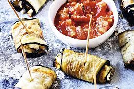 Find party 2021 recipes, menu ideas, and cooking tips for all levels from bon appétit, where food and culture meet. 32 Easy Recipes For A Perfect Autumn Dinner Party Lovefood Com