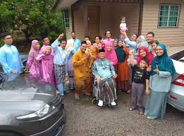 Perayaan tersebut juga dikenali sebagai hari raya puasa, hari raya fitrah atau hari lebaran. Suasana Hari Raya Aidilfitri 1441h 2020m 24 05 2020 Ahad Dalam Suasana Pkp Covid 19 Alqamarkita