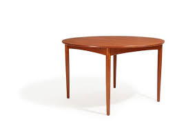 4.1 out of 5 stars. Mogensen Borge A Circular Dining Table With Extension And One Extra Leaf Mutualart
